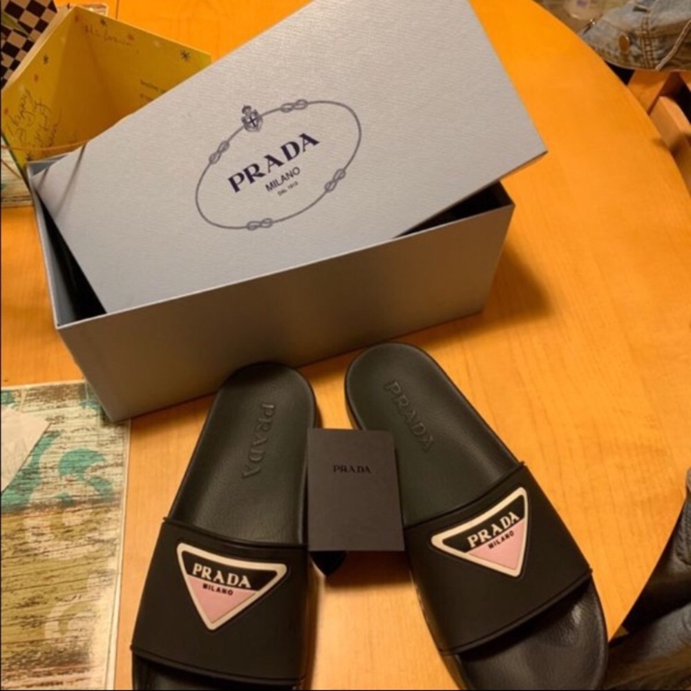 Prada Slides